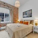 Rotermanni Apartment#top Location#spacious#free Parking Apartment