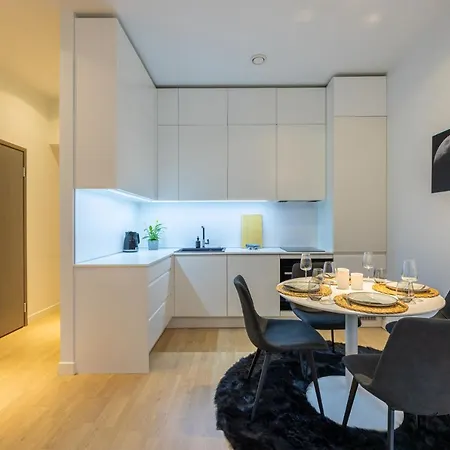 Rotermanni Apartment#top Location#spacious#free Parking * Tallinn