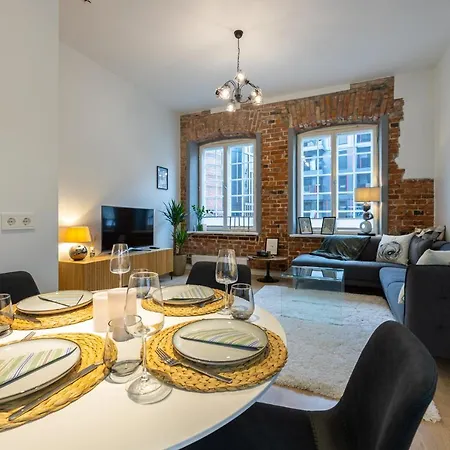 Rotermanni Apartment#top Location#spacious#free Parking Apartment *