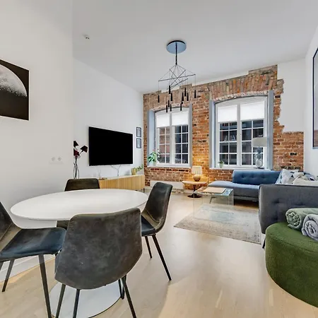 公寓 Rotermanni Apartment#top Location#spacious#free Parking
