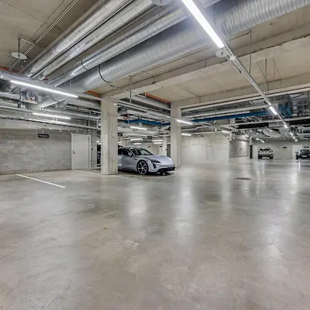 公寓 Rotermanni Apartment#top Location#spacious#free Parking