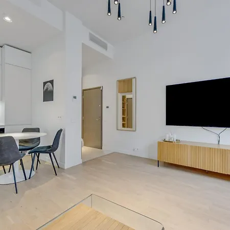 Rotermanni Apartment#top Location#spacious#free Parking * 塔林