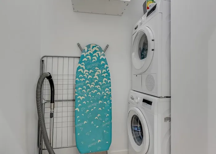 Rotermanni Apartment#top Location#spacious#free Parking * טאלין