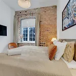 Rotermanni Apartment#top Location#spacious#free Parking Apartment *